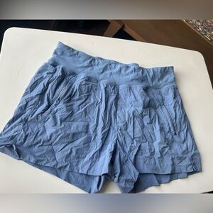 Athleta Trekkie short blue 14